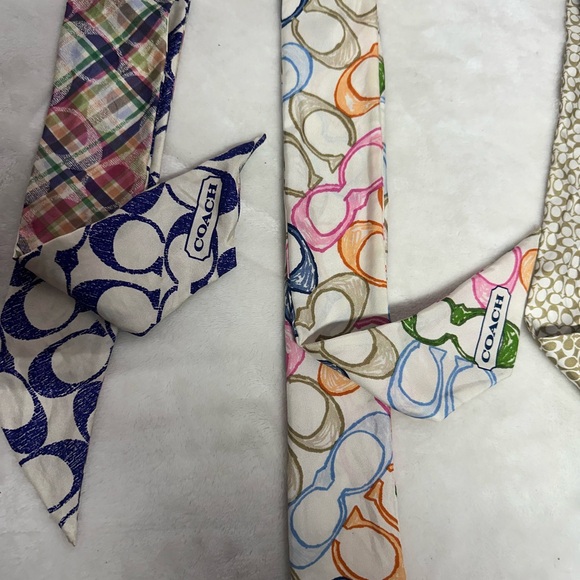 Coach Multicolor Signature Patterned Silk Purse Scarves 100% Silk - Picture 4 of 12